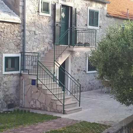 Apartment Apartman Neven *