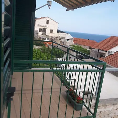 Apartman Neven * Bol